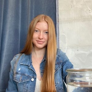 Meet your Posher, Ana